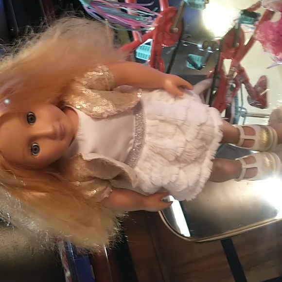 🚴💘 Doll & Bike Lot Journey Girl Lot 18" Doll & Accessories Lot 💘🚴 - Picture 3 of 12